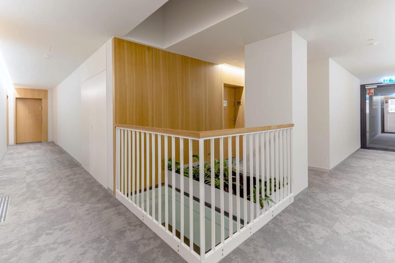 Apartament Champagne กดัญสก์ ภายนอก รูปภาพ