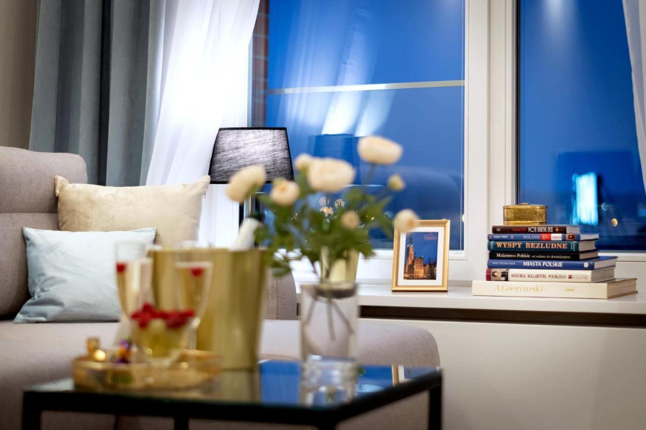 Apartament Champagne กดัญสก์ ภายนอก รูปภาพ